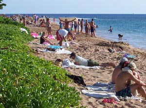 Crowded Kaanapali Beach