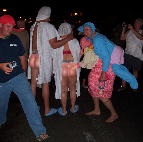 Halloween Parade Buns, Lahaina, Maui